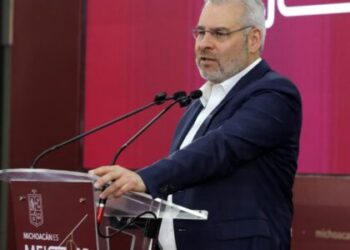 Tránsito libre en carreteras de Michoacán: Bedolla