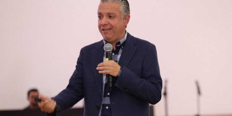 Ciudadanía cumple con pago responsable y puntual del refrendo vehicular 2026: Luis Navarro