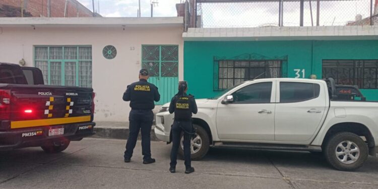Policía Morelia recupera camioneta con reporte de robo en la colonia Pascual Ortiz de Ayala