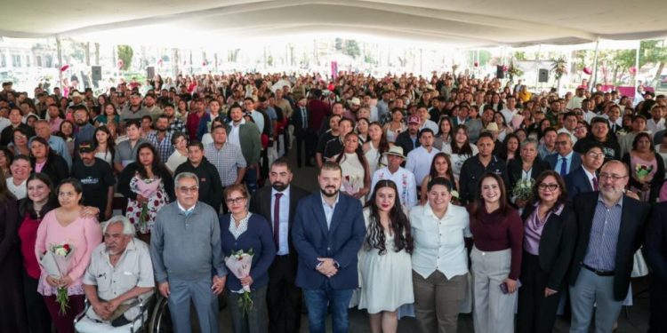 ¡Récord de bodas en Michoacán! Más de 2 mil parejas unen sus vidas en jornada histórica