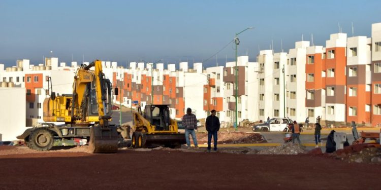 Cuitzeo se integra al Programa de Vivienda para el Bienestar; se construirán más de 400 hogares