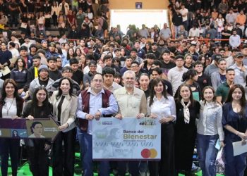 Próximo lunes se presenta plataforma para entrega de chips con internet gratuito para estudiantes de prepa y universidad: Bedolla