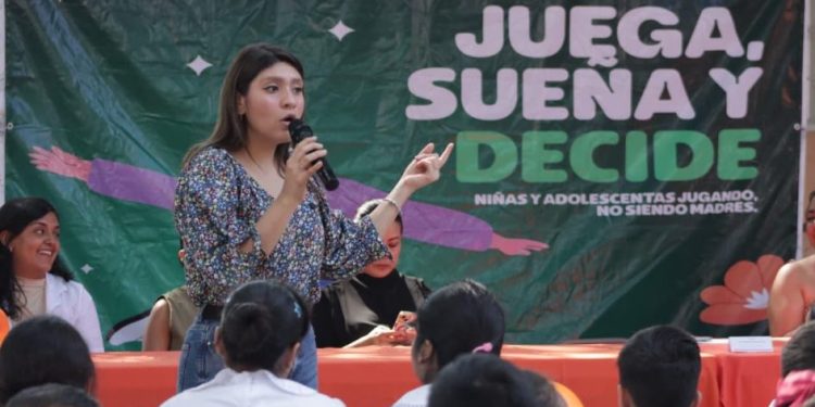 Michoacán consolida reducción del 29 % en embarazo adolescente: Seimujer