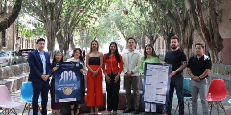 Convoca IJUM a la Condecoración al Mérito Juvenil 2026