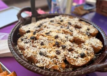 Yankel Benítez inaugura la 7ª Feria de la Capirotada y la Empanada en Morelia