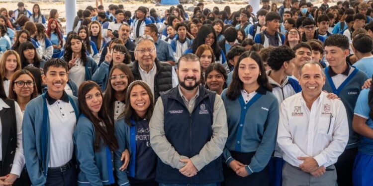 El internet también es un derecho para las juventudes: Raúl Zepeda