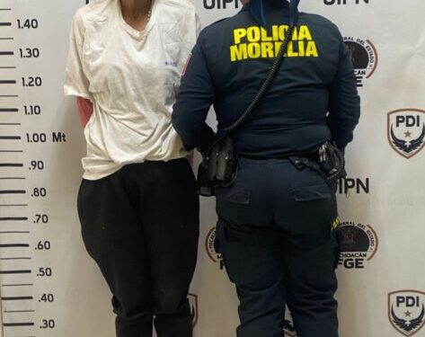 Policía Morelia detiene a mujer por delitos contra la salud en Los Girasoles
