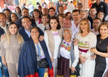 Secretarías de Turismo de estatal y federal se reúnen con el sector turístico de la región Pátzcuaro