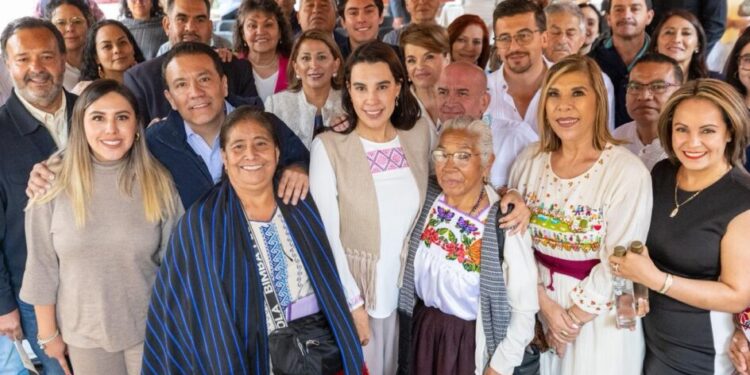 Secretarías de Turismo de estatal y federal se reúnen con el sector turístico de la región Pátzcuaro