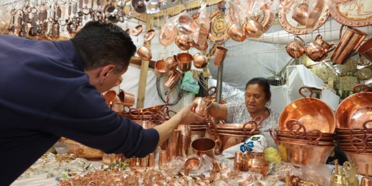 ¡Ya viene el Tianguis de Domingo de Ramos! El corazón del arte popular de Michoacán