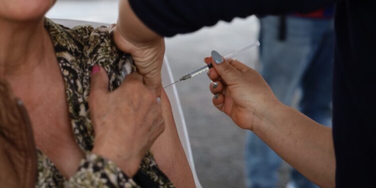 Últimos días de vacunación contra influenza, concluye el 3 de abril: SSM