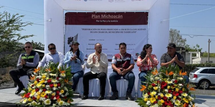 Conagua Michoacán cumple con el derecho al agua; entrega nuevo pozo profundo en Tanhuato