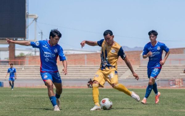 Atlético Morelia -UMSNH varonil  toma ventaja en la serie ante Cimarrones