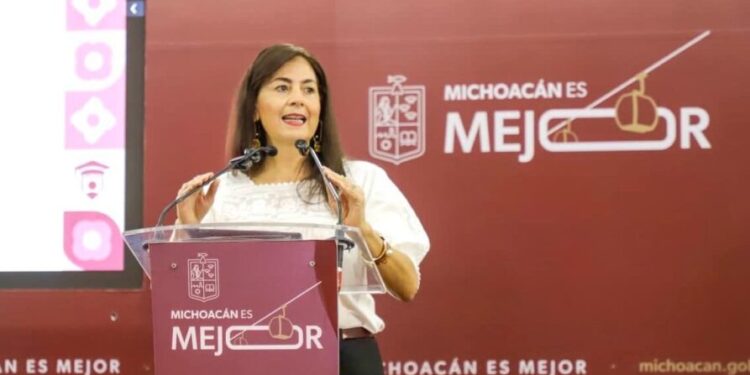 Casi 6 mil mdp para becas: Gabriela Molina