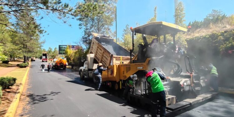 Gobierno de Alfonso Martínez rehabilita vialidad del Sur de Morelia