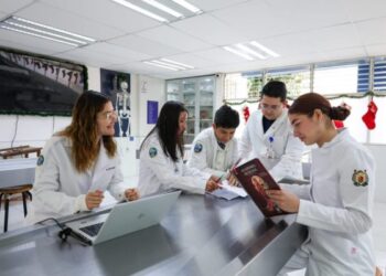 UMSNH aprueba el reglamento del Programa de Instituciones de Tutorías