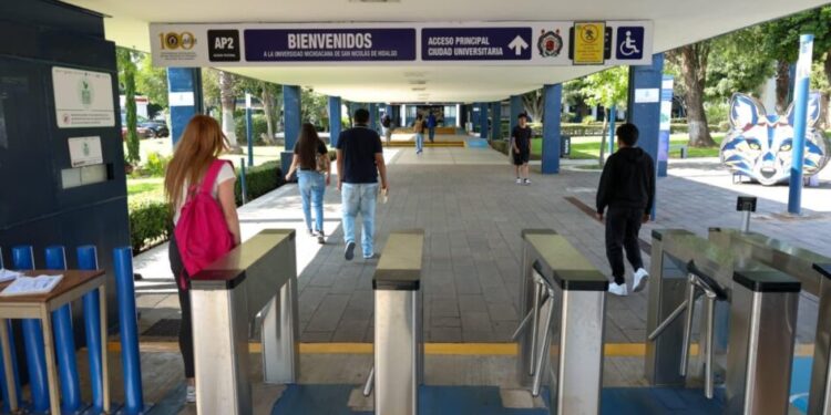 Otorga justicia federal segunda suspensión provisional a favor de la UMSNH