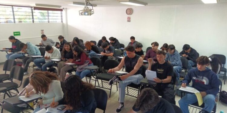 Con pilas recargadas regresan nicolaitas a clases para concluir semestre