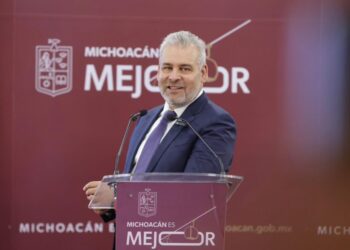 Hospital, escuelas y caminos; destaca Bedolla inversión histórica para Arantepacua