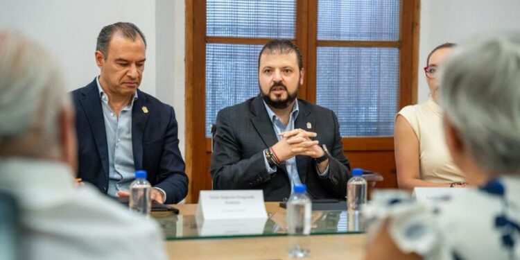 Gobierno de Michoacán instala mesa de diálogo para destrabar huelga en la UMSNH: Raúl Zepeda