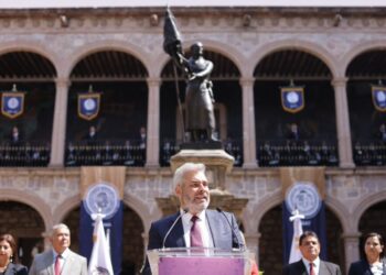 Universidad Michoacana, única institución con presupuesto garantizado por la Constitución: Bedolla