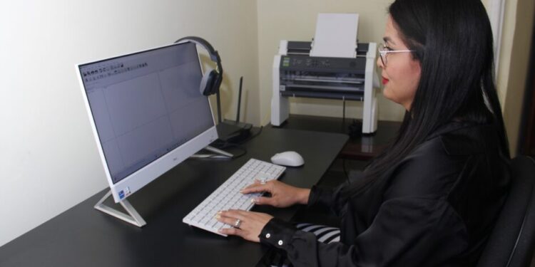 Con herramientas de vanguardia mundial, UMSNH aperturó Bibliotecas Inclusivas en gestión de Yarabí Ávila