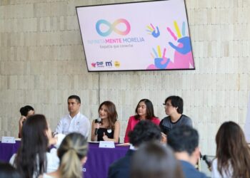 Paola Delgadillo inicia censo de población autista