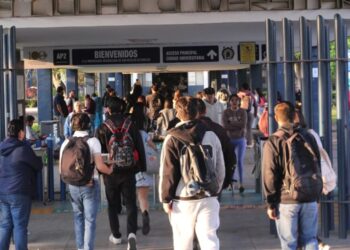 Docentes y estudiantes de la UMSNH regresan a clases presenciales