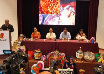 Sectur invita a celebrar la riqueza de los destilados mexicanos en Uruapan