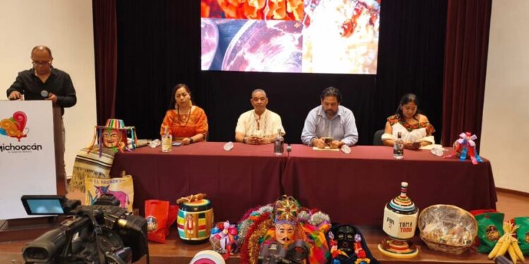 Sectur invita a celebrar la riqueza de los destilados mexicanos en Uruapan