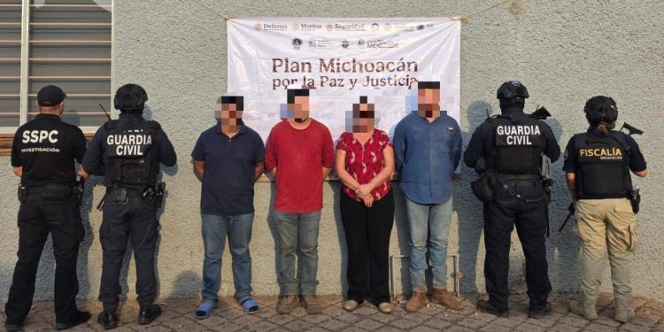 SSP brinda apoyo en cateos en Tzitzio; detenidas 4 personas