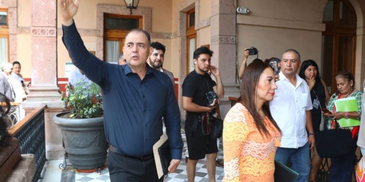 Instruye Baltazar Gaona fortalecer protocolos de evacuación en el Congreso del Estado