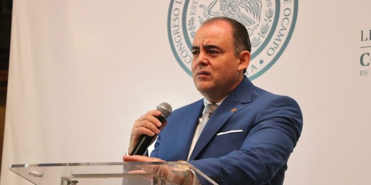 Baltazar Gaona refrenda apertura institucional para atender planteamientos de trabajadores de la UMSNH