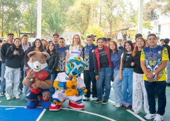Bachillerato nicolaita con alta demanda de nuevo ingreso; pase universal, un éxito