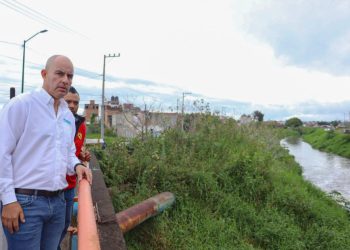 Adolfo Torres supervisa limpieza de ríos y drenes para prevenir inundaciones en Morelia