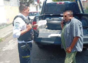 Policía Morelia recupera vehículo robado y lo entrega a su dueño