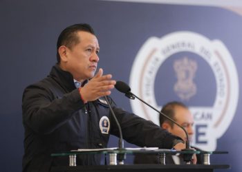 Carlos Torres Piña impulsa Sistema PRESENTE para fortalecer seguridad escolar y brindar tranquilidad a las familias