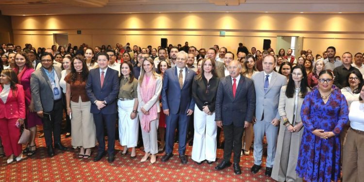 Encabeza Bedolla encuentro regional de SIPINNA para blindar derechos de la infancia
